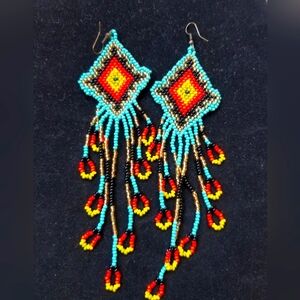 Beaded Costa Rican earring